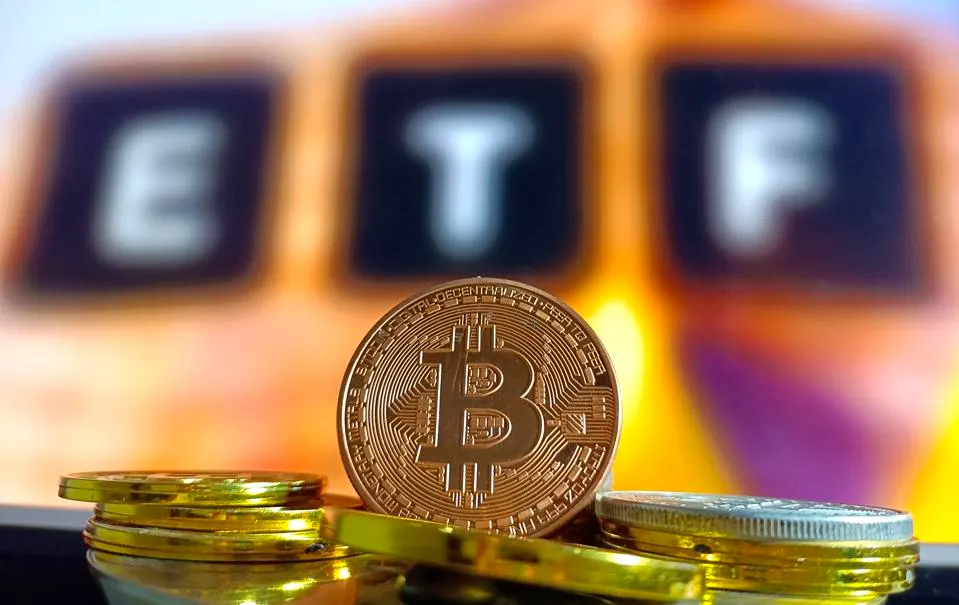 تایید ETFهای بیت کوین